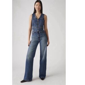 Levi’s Ribcage Wide Leg Jeans - size 30